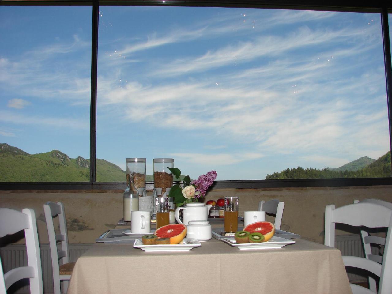 MarsatDomaine Des Massols住宿加早餐旅馆 外观 照片