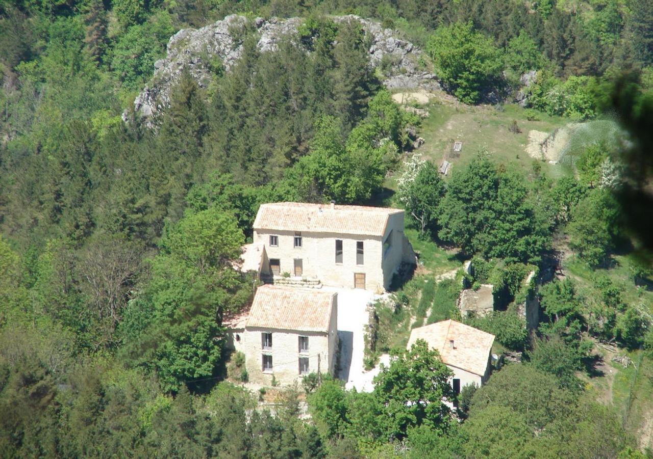 MarsatDomaine Des Massols住宿加早餐旅馆 外观 照片